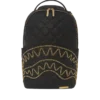 MOCHILA NOIR QUILT CON CADENA DORADA Y MOTIVO DE TIBURÓN (DLXV)