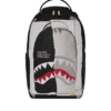 Mochila «Sharks in Paris» con ilusión óptica «Bag on Bag»
