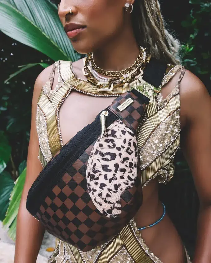 A.i.3 THE LEGACY SAVVY BOLSOS BANDOLERA
