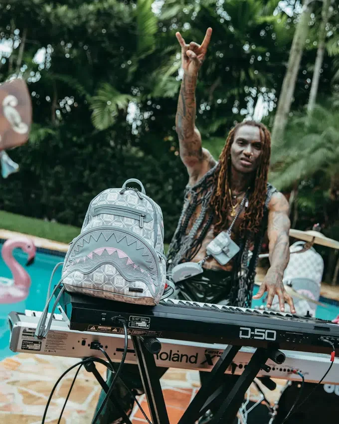 A.I.8 AFRICAN INTELLIGENCE BOOKED & BUSY SAVAGE Mochilas