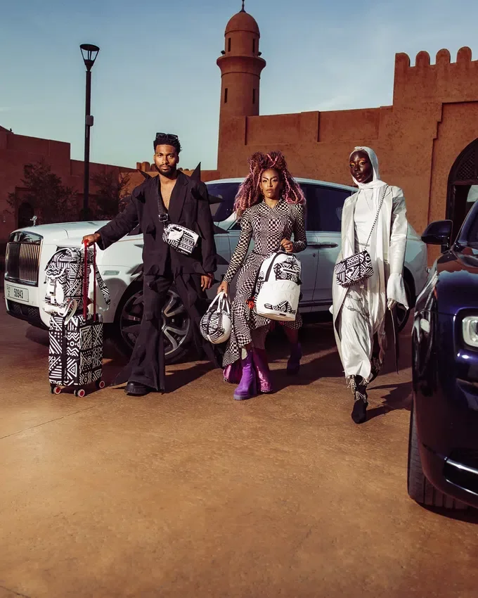 A.I.8 AFRICAN INTELLIGENCE - Mochilas Cruzadas «ORIGIN STORY»