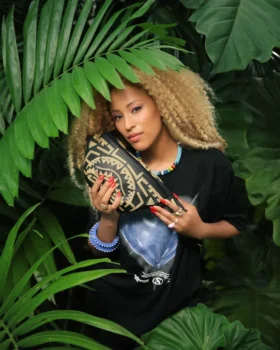 A.I.8 AFRICAN INTELLIGENCE PATH TO THE FUTURE II Bolsos Bandolera
