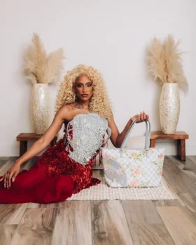 A.I. AFRICAN INTELLIGENCE ELEGANT ENERGY TOTE – COLABORACIÓN CON SANDFLOWER