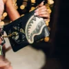 A.I. AFRICAN INTELLIGENCE SHARKS OF THE GOLD OCEAN CROSSOVER CLUTCH - COLABORACIÓN CON SANDFLOWER