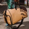 BOLSA DE DEPORTE CON EFECTO DRIP DE DISEÑO