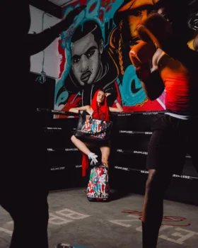 BOLSA DE DEPORTE EN COLABORACIÓN CON EL CLUB DE BOXEO BRAWLERZ DE MIAMI