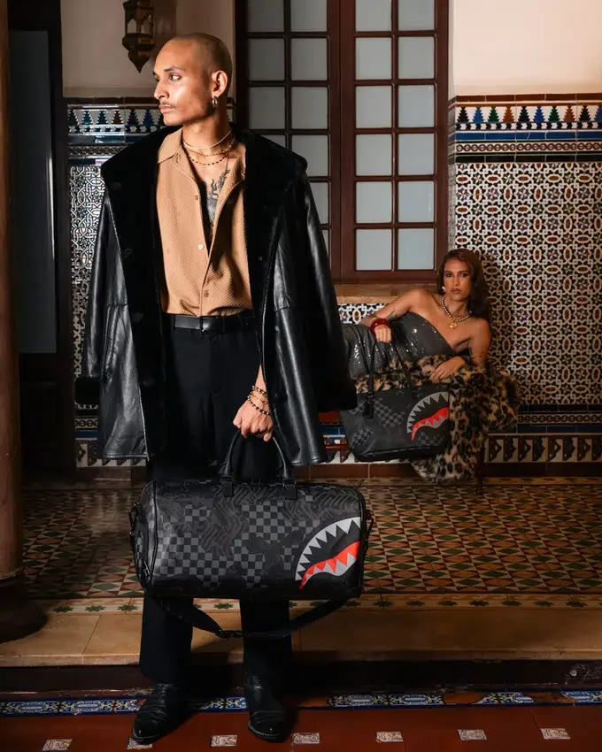 BOLSA DE VIAJE «4AM ECLIPSE»