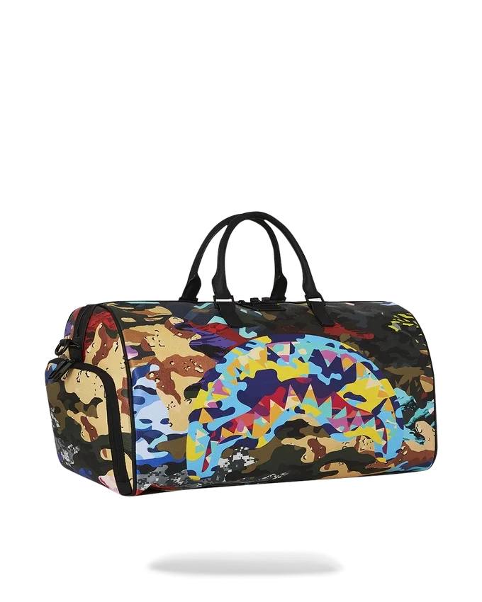 BOLSA DE VIAJE CON ESTAMPADO DE CAMO