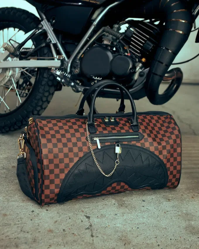 BOLSA DE VIAJE HENNY LOCK SHARKS IN PARIS