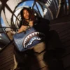 BOLSA DE VIAJE «MIDNIGHT MAGIC SHARKS IN PARIS»