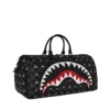 BOLSA DE VIAJE «SHARK MOB HIDEOUT»