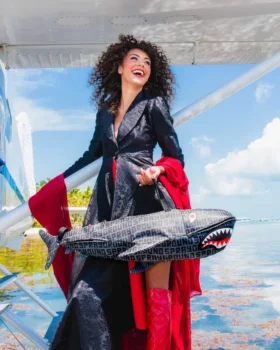 BOLSA DE VIAJE SHARKFINITY STEALTH PILOT CON FORMA DE TIBURÓN