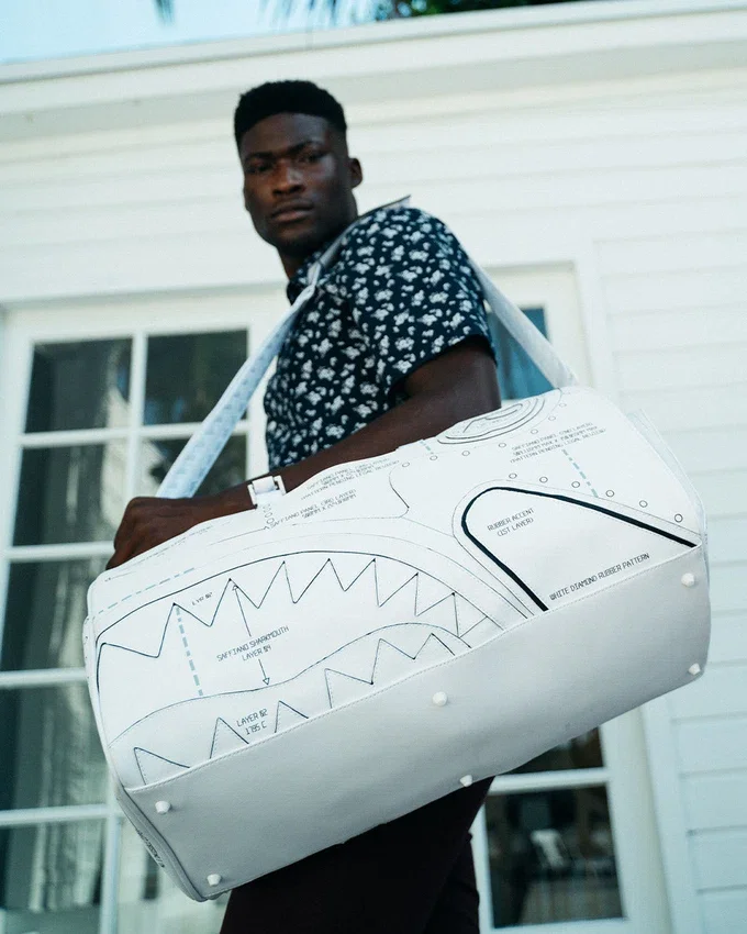 BOLSA DE VIAJE TECHNICAL CUT & SHARK