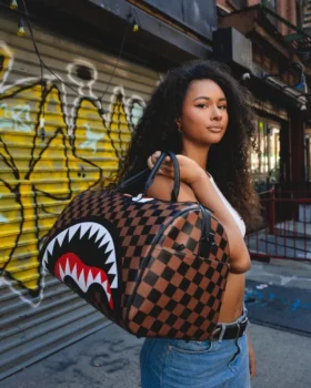 BOLSA DE VIAJE THE HANGOVER SHARK