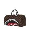 BOLSA DE VIAJE THE HANGOVER SHARK