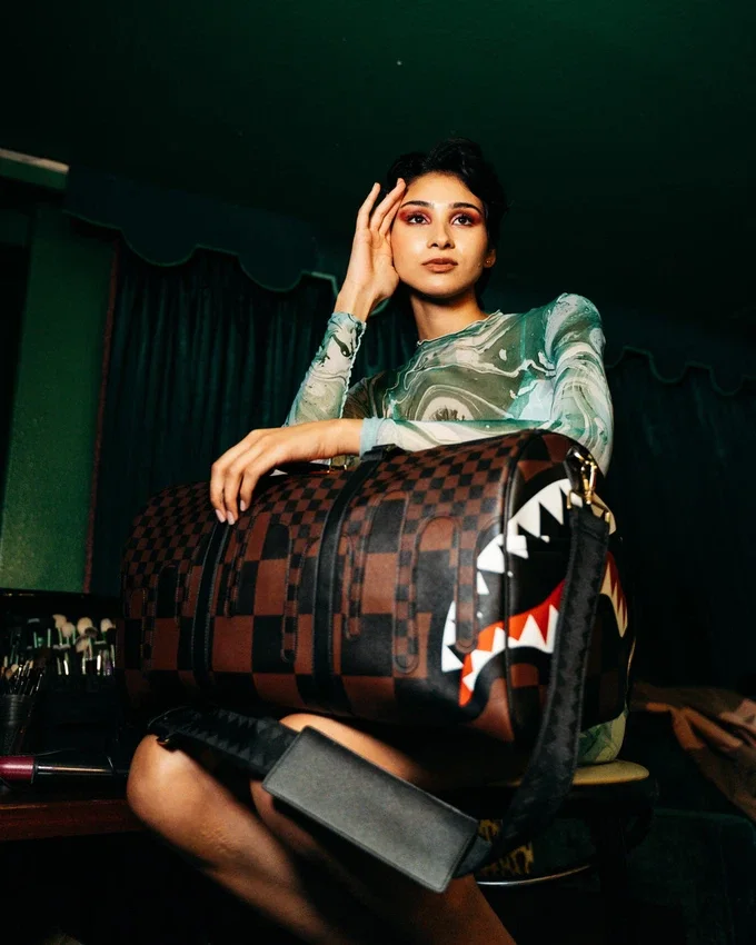 BOLSA DE VIAJE XTC SHARKS IN PARIS