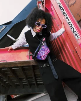 BOLSO BANDOLERA SAVVY «PINK PANTHER DIAMOND HEIST»