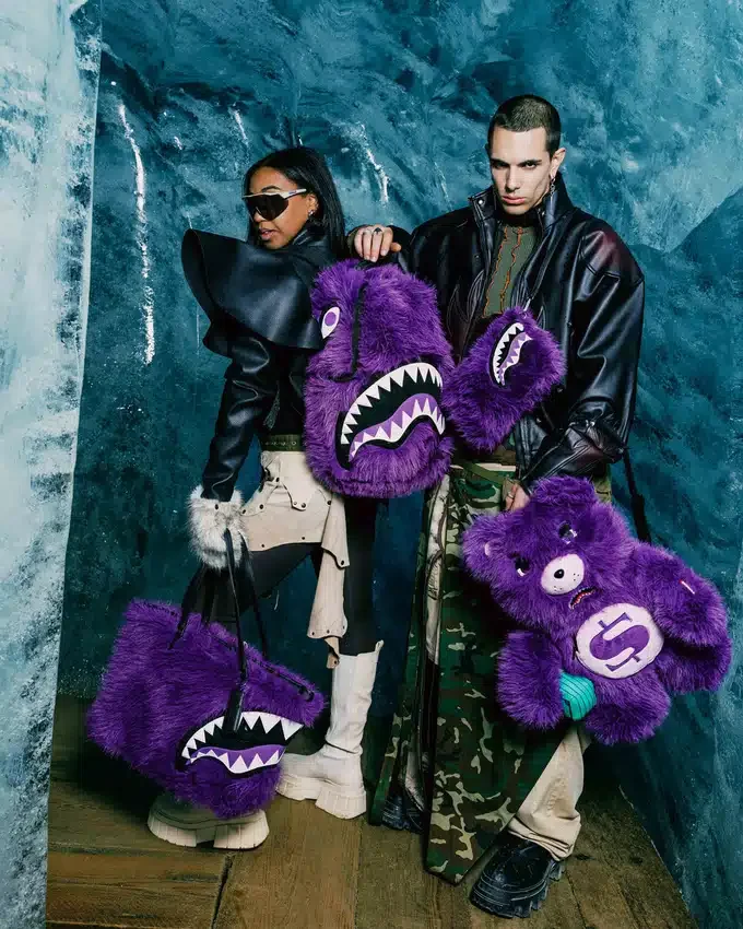 BOLSO DE MANO CROSSOVER «FURZILLA Shark» (MORADO)