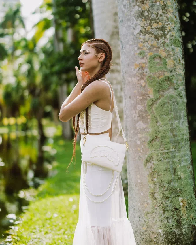 BOLSO DE MANO CROSSOVER «SECRET LIFE OF PEARLS»