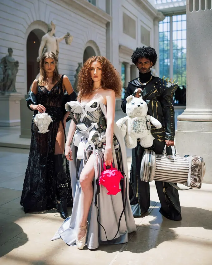 BOLSO DE MANO MET CANOVA MEDUSA (ROSA)