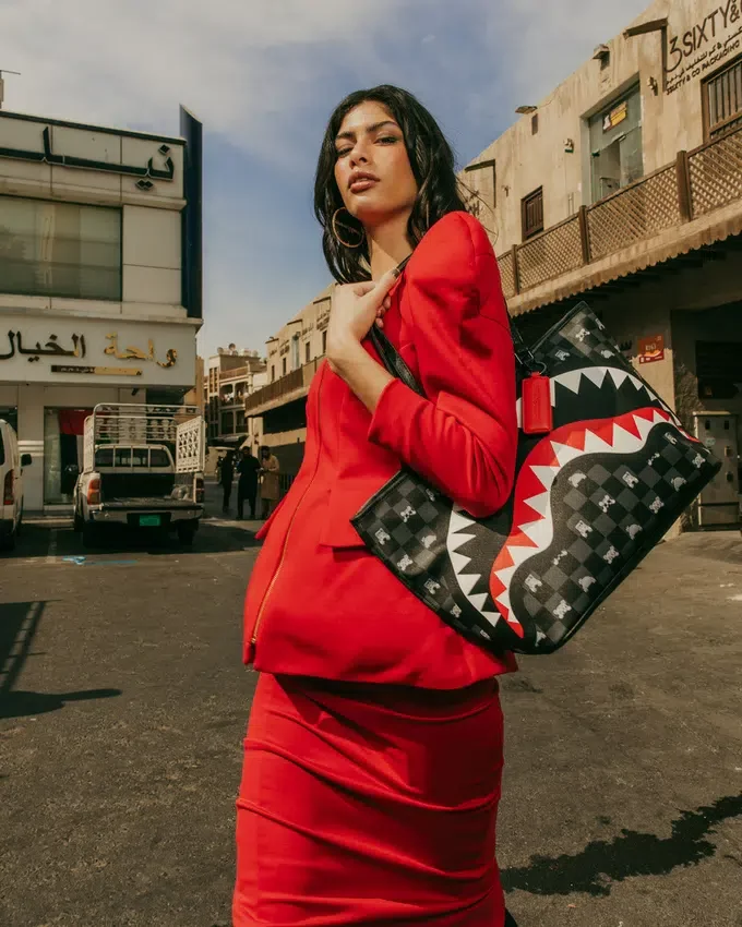 BOLSO SHARK MOB HIDEOUT Tote