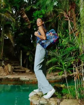 BOLSO TOTE «CITY OF LIGHT» QUE BRILLA EN LA OSCURIDAD