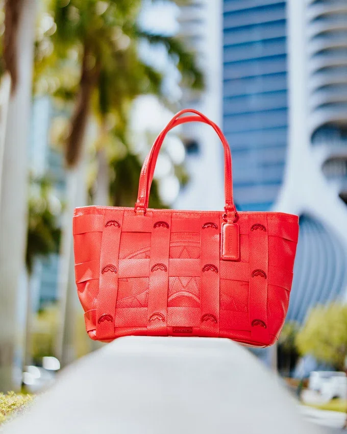 BOLSO TOTE CLÁSICO «SUPER HOT FIRE»