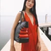 BOLSO TOTE GRIS «Shark Bite Sharks in Paris»