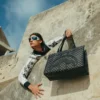 BOLSO TOTE «MIDNIGHT CHATEAU TORTUGA»