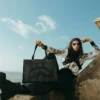 BOLSO TOTE «MIDNIGHT CHATEAU TORTUGA»