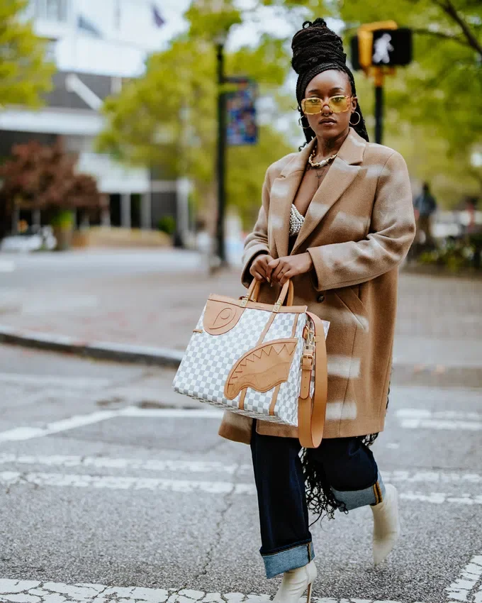 Bolso Tote TORTUGA de Henny LATTE