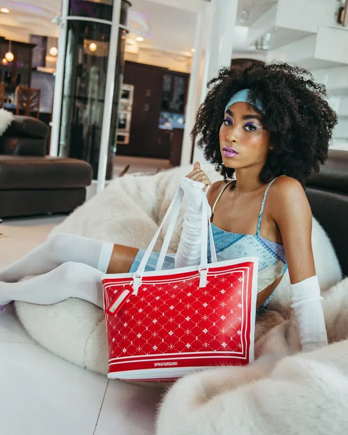 BOLSOS TOTE MODUS OPERANDI