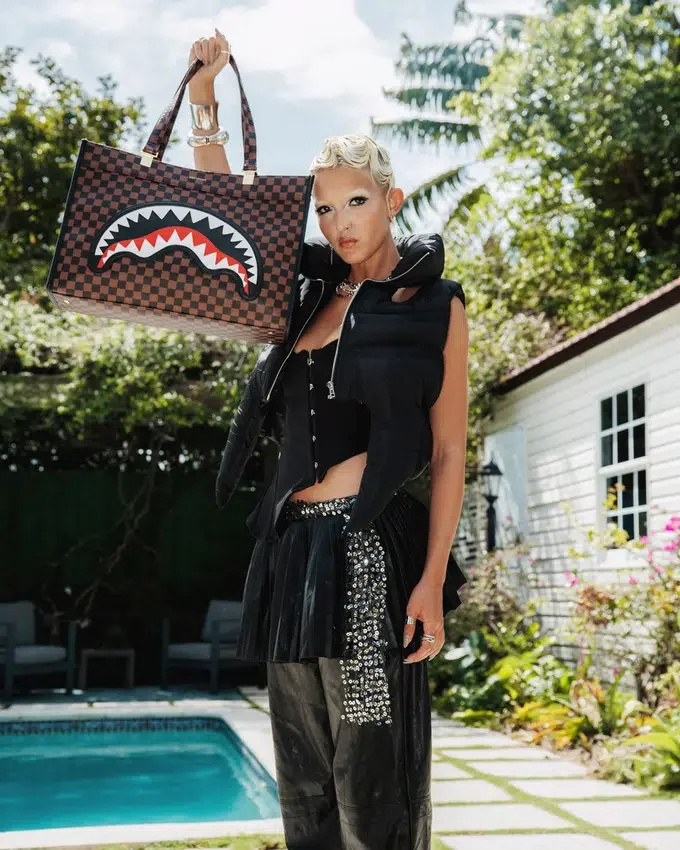 Bolsos Tote «SAWTOOTH SHARKS IN PARIS» de TORTUGA