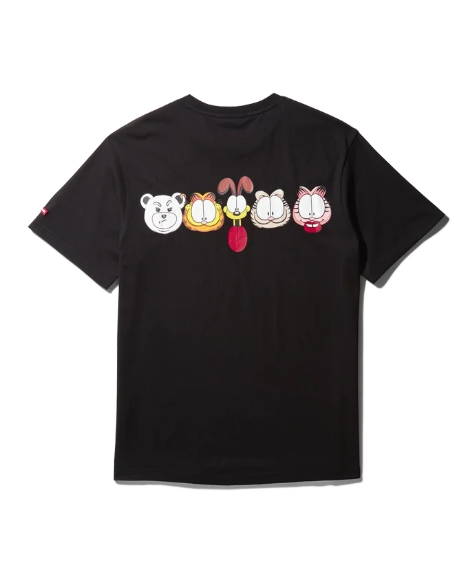 CAMISETA CON ESTAMPADO DE GARFIELD (NEGRA)
