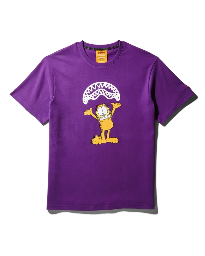 CAMISETA CON ESTAMPADO «GARFIELD SHARKMOUTH» (MORADO)