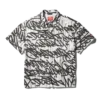 CAMISETA DE MANGA CORTA CON BOTONES DELANTEROS «GRAFFITI»