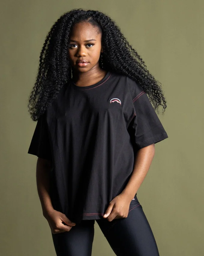 CAMISETA OVER SHARK (NEGRA)