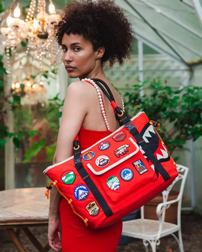 EL BOLSO TOTE «GLOBAL EXPEDITION»