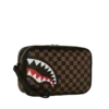 EL NECESER DE ASEO «PRIVATE JET SHARK CLUB»