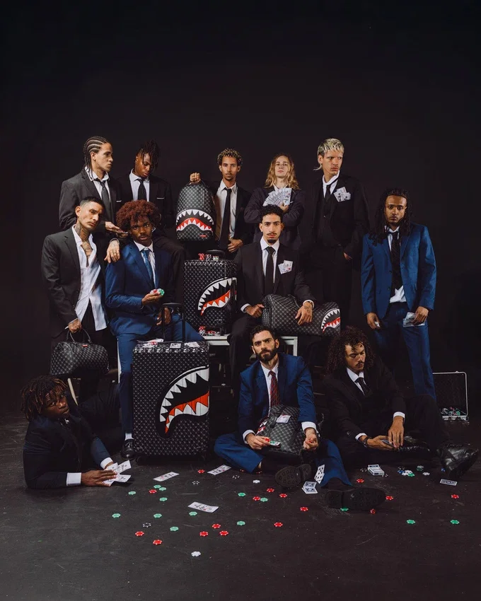 BOLSA DE DEPORTE MINI SHINOBI SHARKS IN PARIS