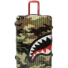 Equipaje de TAMAÑO COMPLETO SHARKNAUTICS (Camo) de 29,5”