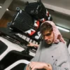 Equipaje de tamaño normal «Shark in Paris Hyper Puff»