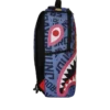 FAMILY GUY: Mochila DLXR «MEG Shark Mouth»