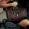 HENNY LOCK SHARKS IN PARIS Mini Bolsas De Deporte