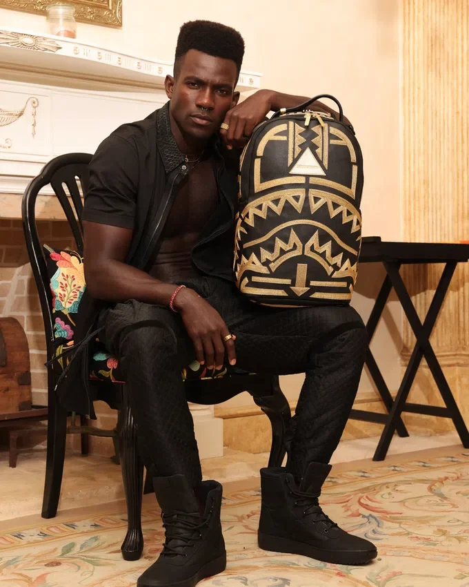 Mochila A.I.8 AFRICAN INTELLIGENCE PATH TO THE FUTURE II (DLXV)