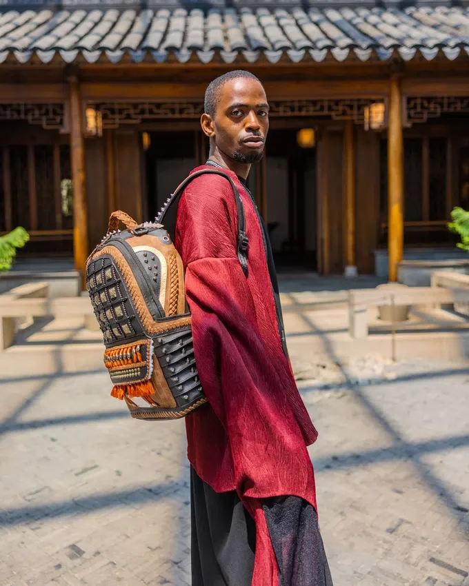 Mochila «ARMADURA DE SAMURÁI JAPONÉS» DEL MET
