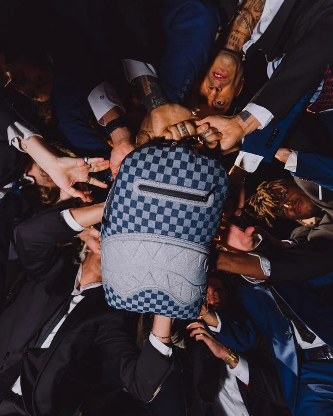 Mochila «ATELIER BLEU SHARKS IN PARIS»