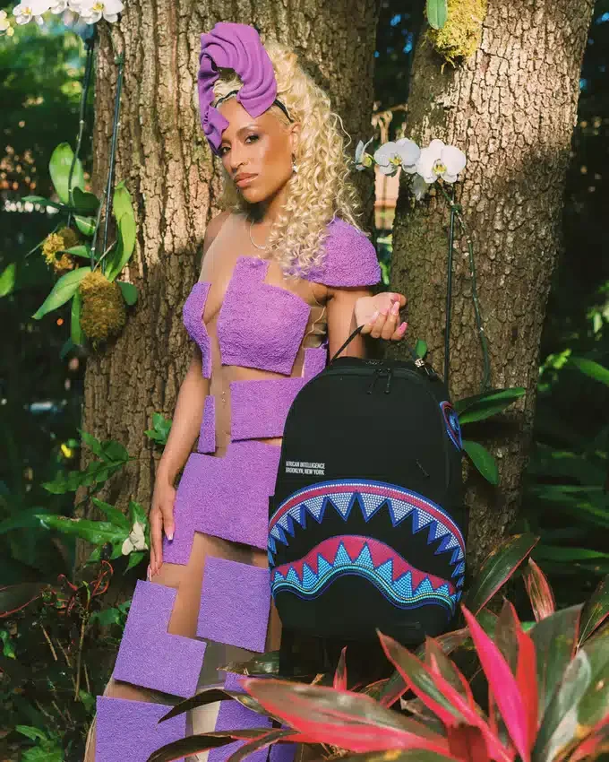 Mochila «Born and Raised» de A.I. AFRICAN INTELLIGENCE - Colaboración con Sandflower