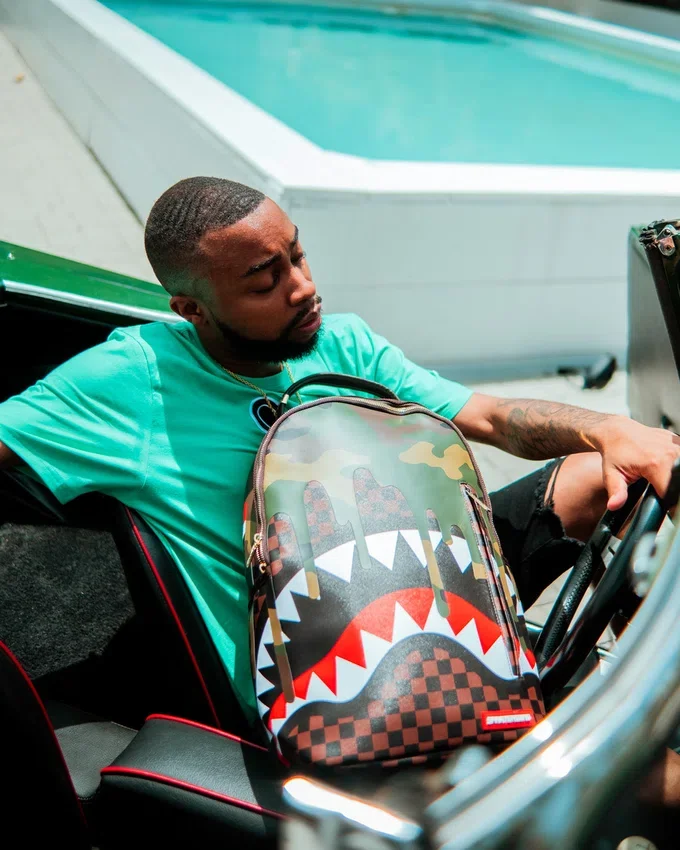 Mochila «Camo Drip Sharks in Paris» (DLXV)