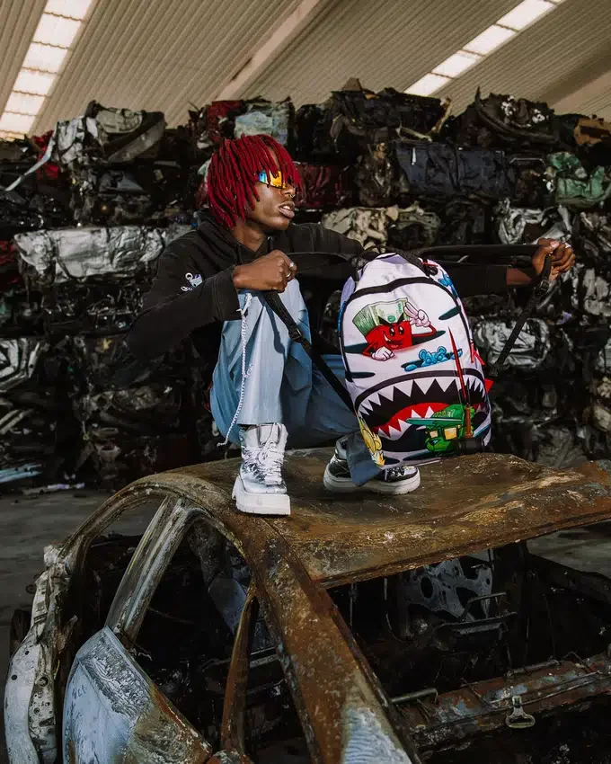 Mochila «CAN'T CATCH ME»